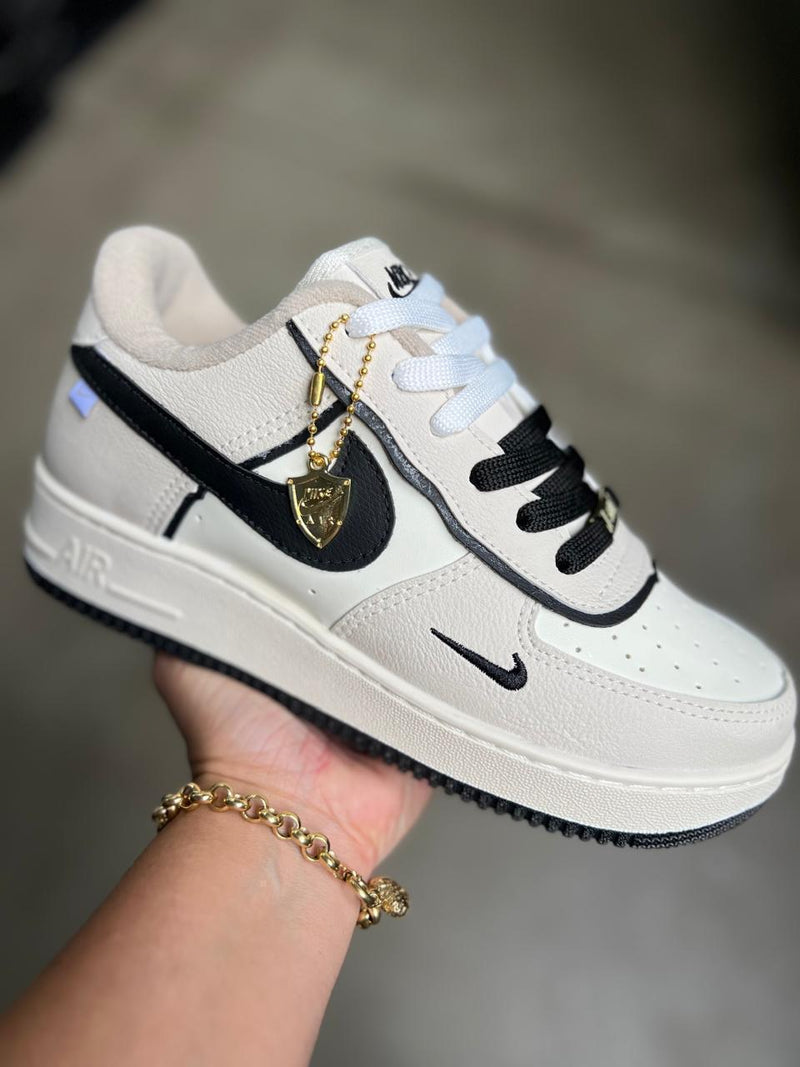*Airforce bicolor